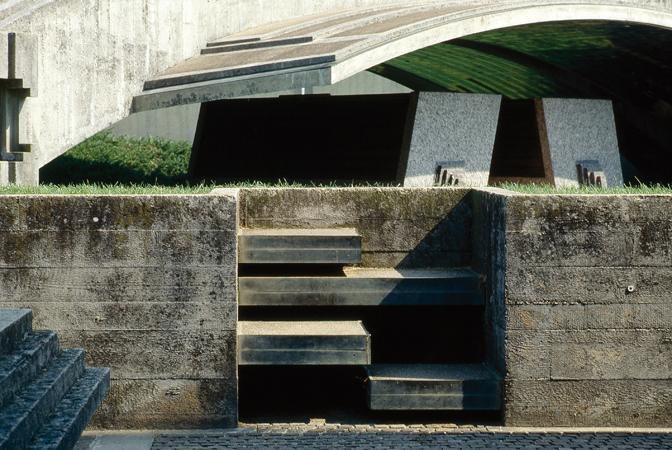 Tomba Brion in pellicola