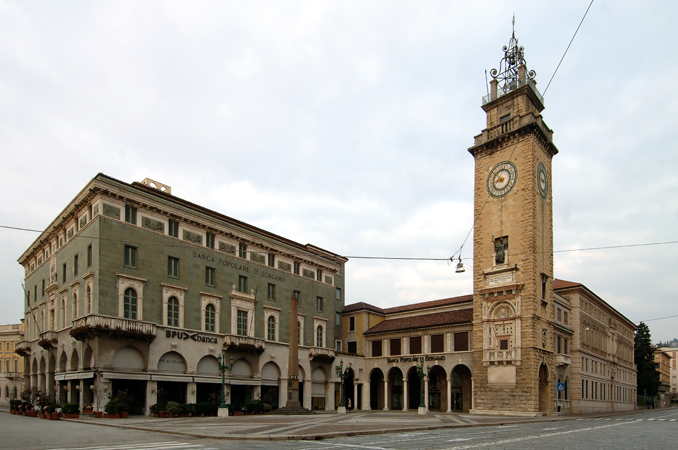 Piazza Vittorio Veneto E Matteotti