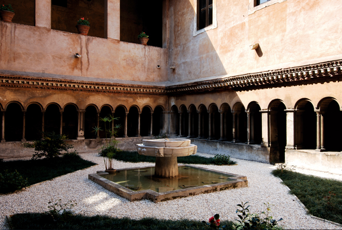 Chiostro dei Santi 4 Coronati